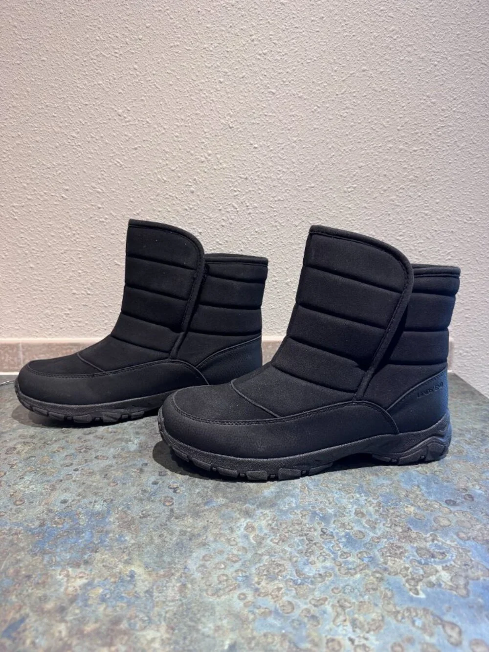 Lands End Black Expedition Waterproof Puffer Slip On Snow Boots - 9.5W